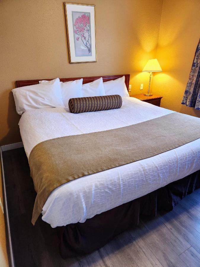 Fox Creek Inn Экстерьер фото