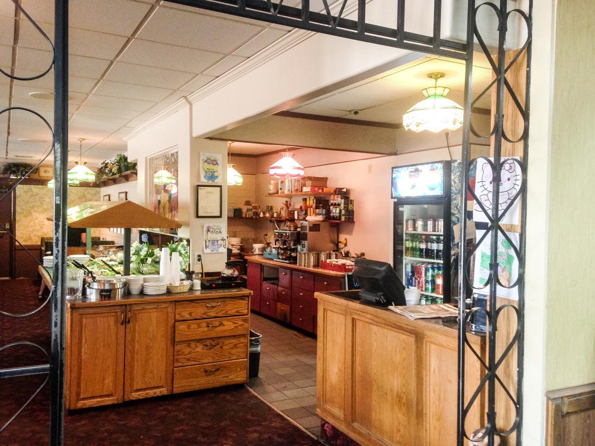 Fox Creek Inn Экстерьер фото