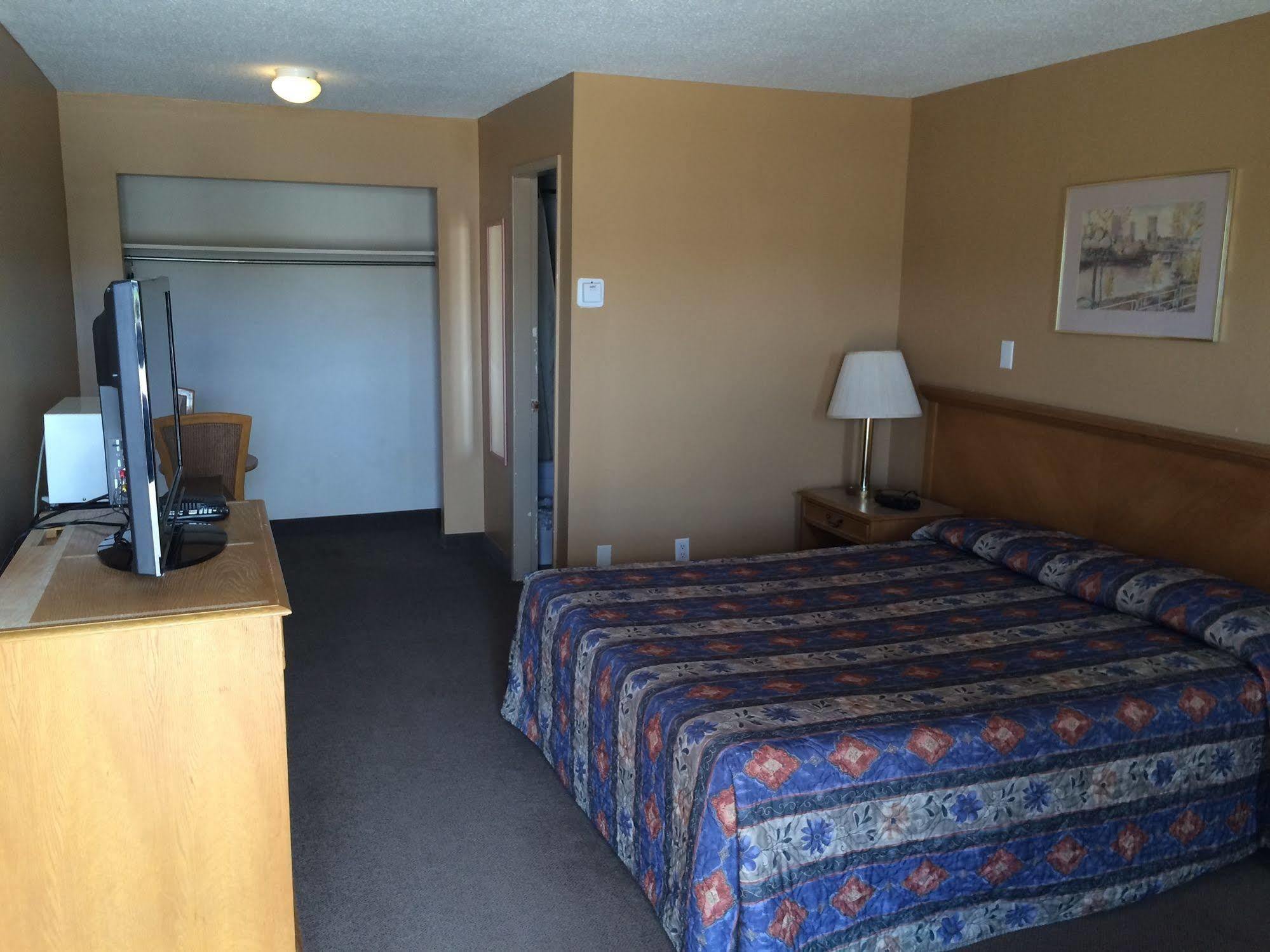 Fox Creek Inn Экстерьер фото